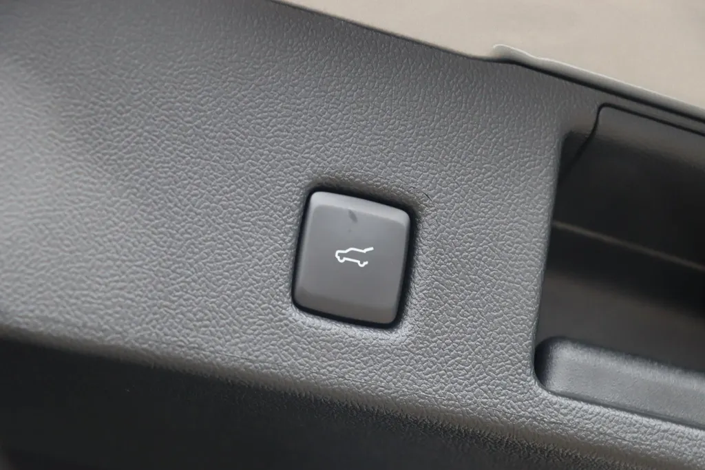 Ford Kuga 2.5 PHEV ST-Line X | Nieuw te bestellen | tot €4.000,- korting | 2100kg trekgewicht | 0,99% rente Ford Options!