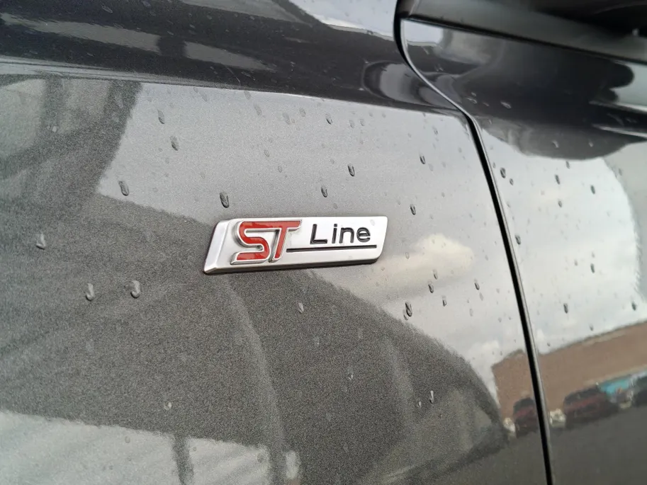 Ford Focus Wagon 1.0 EcoBoost Hybrid ST Line X | Groot Scherm | Adaptive Cruise