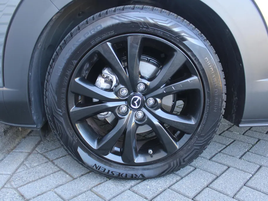 Mazda CX-30 2.0 e-SkyActiv-X M Hybrid Homura | Stoel-/stuurverwarming | Camera | 18' LM | LED | HUD | Dodehoek detectie | Elek. achterklep | Cruise adapt. |