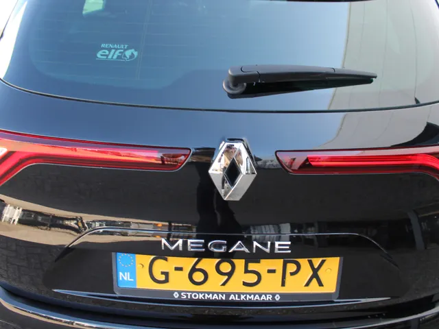 Renault Mégane Estate 1.3 TCe 115 PK Limited | Parkeersensoren | ECC | NAVI | 1.700 kg trekgewicht