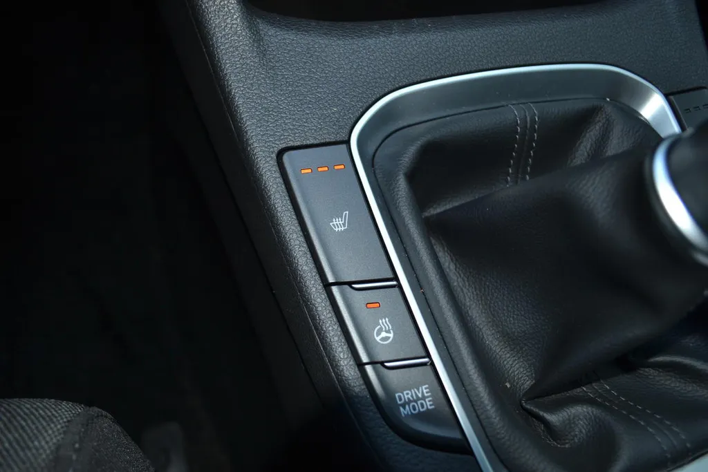 Hyundai i30 1.5 T-GDI MHEV COMFORT SMART