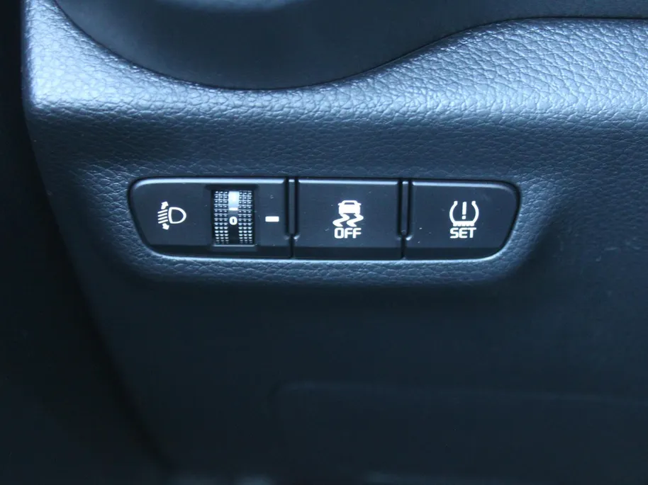 Kia Picanto 1.0 DPI GT-Line | Stuur-/stoelverwarming | Schuifdak | Camera | Dodehoek detectie | Telefoonlader | Clima | Navi | 16' LM | LED | Cruise |