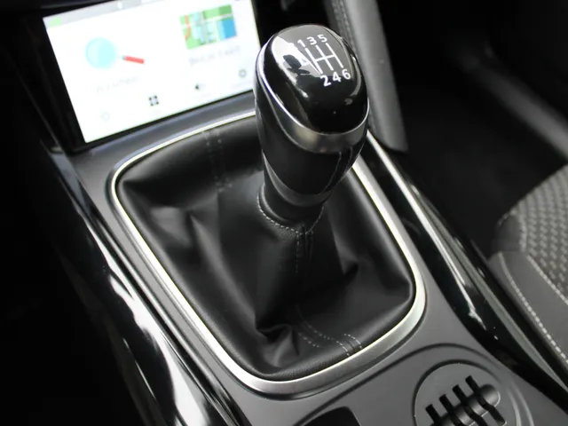 Renault Kadjar 1.2 TCe Zen | climate control | trekhaak | lichtmetalen velgen
