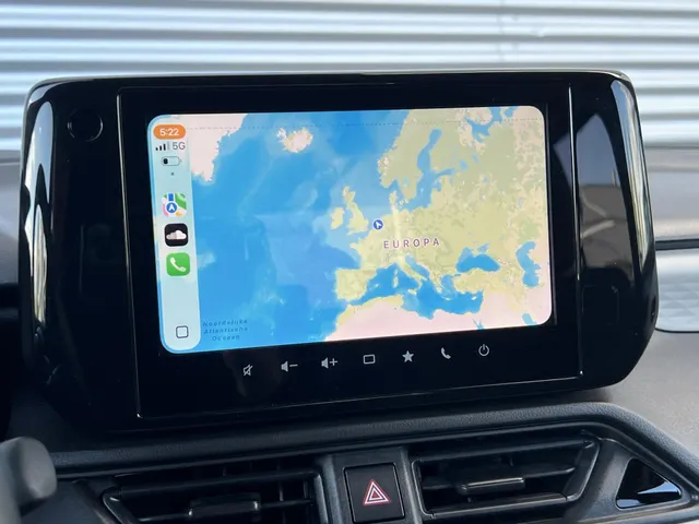 Suzuki Swift 1.2 Select Smart Hybrid | Lage Kilometerstand | All Season Banden | Apple Carplay & Android Auto | 16" LM Velgen | Airco | Cruise Control