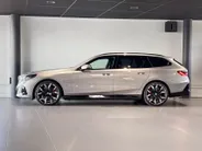 BMW 5 Serie Touring 550e xDrive