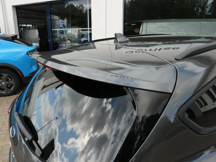 Ford Focus Wagon 1.0 EcoBoost Hybrid ST Line Style 125pk met Parking-, Winter-, Family-, en Design Pack