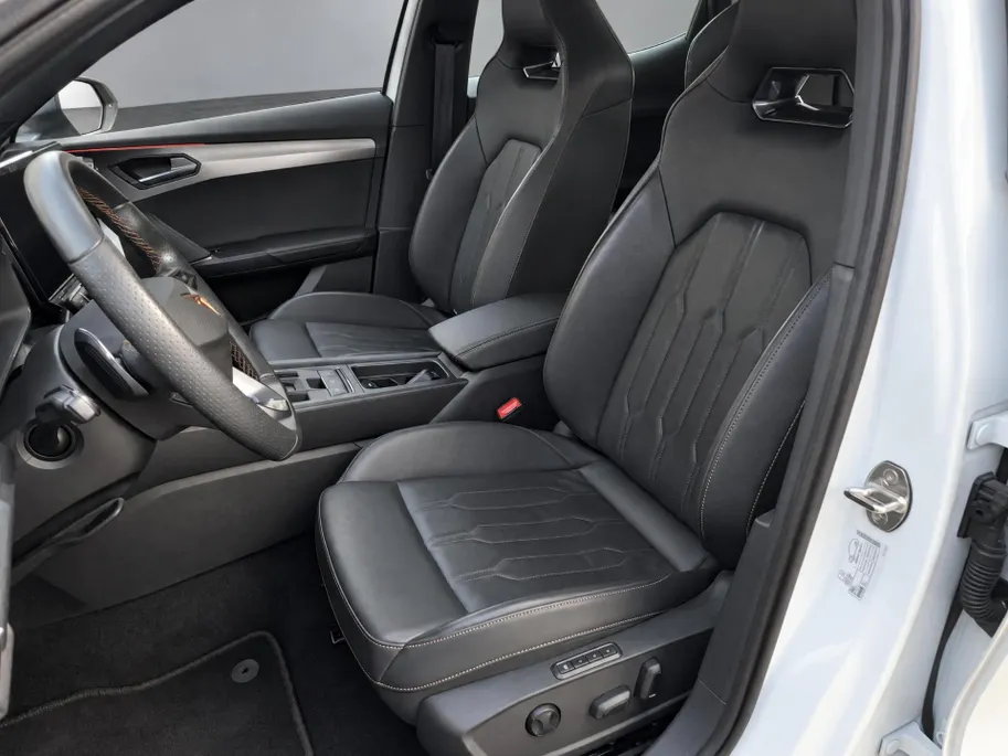 CUPRA Formentor 1.4 245pk DSG e-Hybrid VZ Performance · Panoramadak · Leder · 360 Camera · Elek. Voorstoel · Elek. Achterklep · Stoelverwarming · 19'' Inch ·