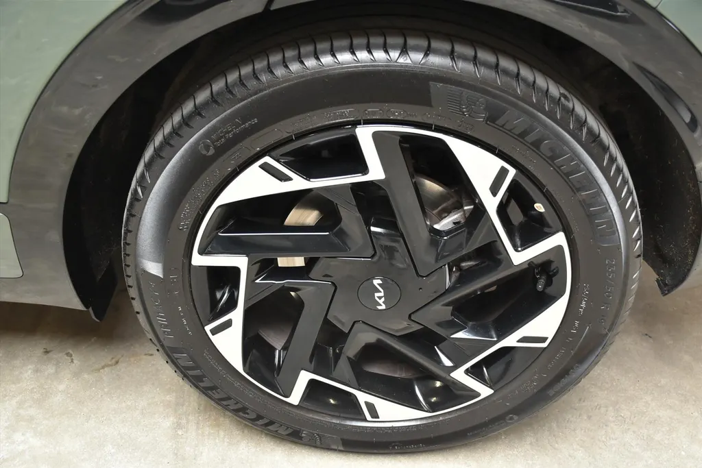 Kia Sportage 1.6 Plug-In Hybrid AT6 4WD GT-Line