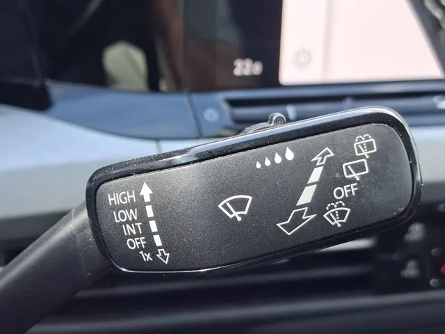 Volkswagen Golf Variant 1.0 TSI Life NL-auto | rijklaarprijs !!