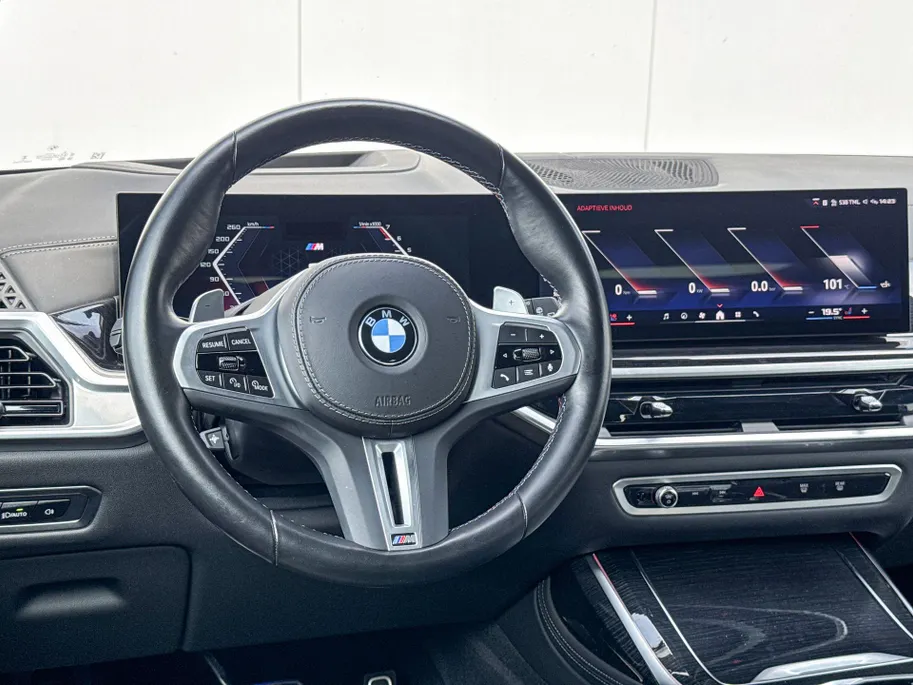 BMW X7 M60i xDrive