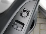 Kia Stonic 1.0 T-GDi MHEV DynamicLine | Camera | LED | Apple Carplay/Android Auto | Airco | Cruise | 15" LM |
