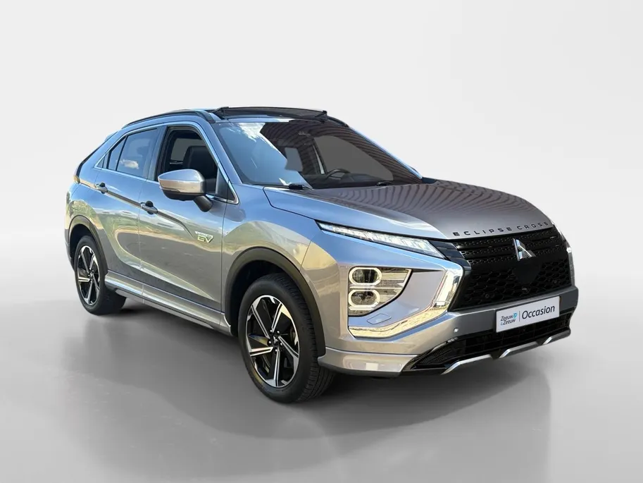 Mitsubishi Eclipse Cross 2.4 PHEV Instyle Trekhaak | Stoel verwarming | Achteruitrijcamera | Leder | Cruise control
