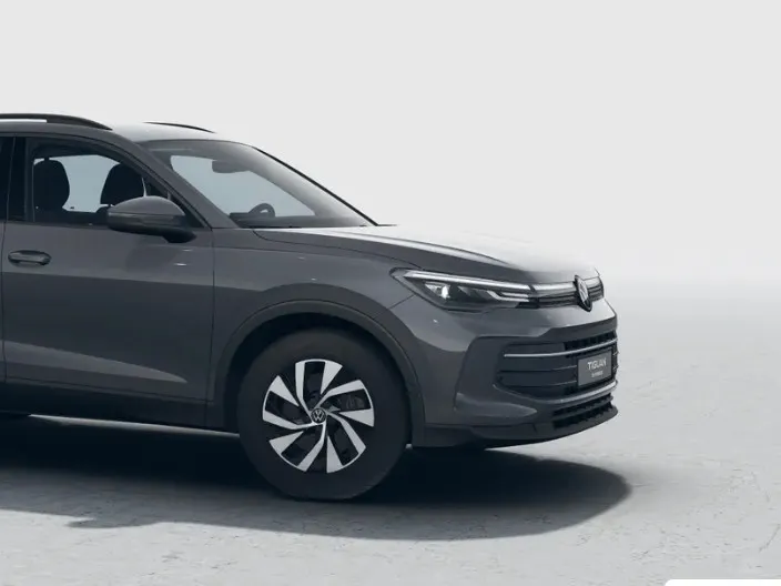 Volkswagen Tiguan Limited Edition 1.5 eHybrid 204 PK 6 versn. DSG · Design Pakket Dark · Trekhaak inklapbaar, met elektrische ontgrendeling, incl. aanhangermanoeuvreerhulp Trailer Assist · Prijs is inclusief inruilpremie ·