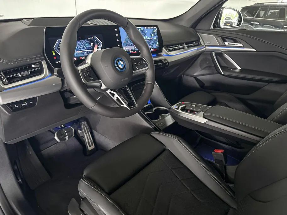 BMW iX1 eDrive20 67 kWh M Sport Edition