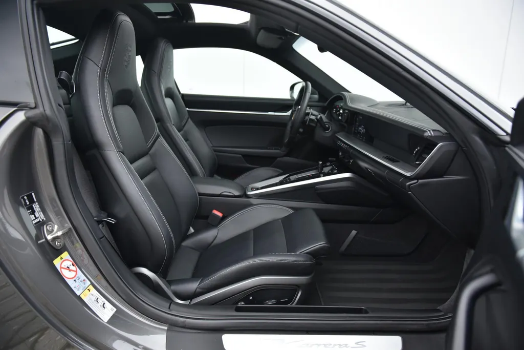 Porsche 911 Carrera S