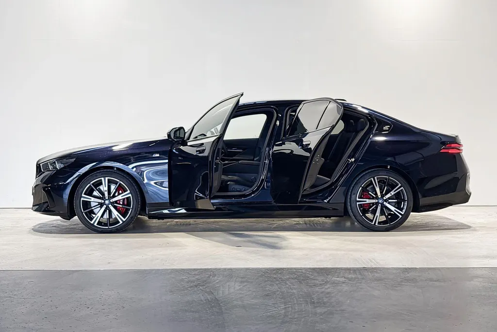 BMW i5 Sedan eDrive40 M Sportpakket Pro Comfort