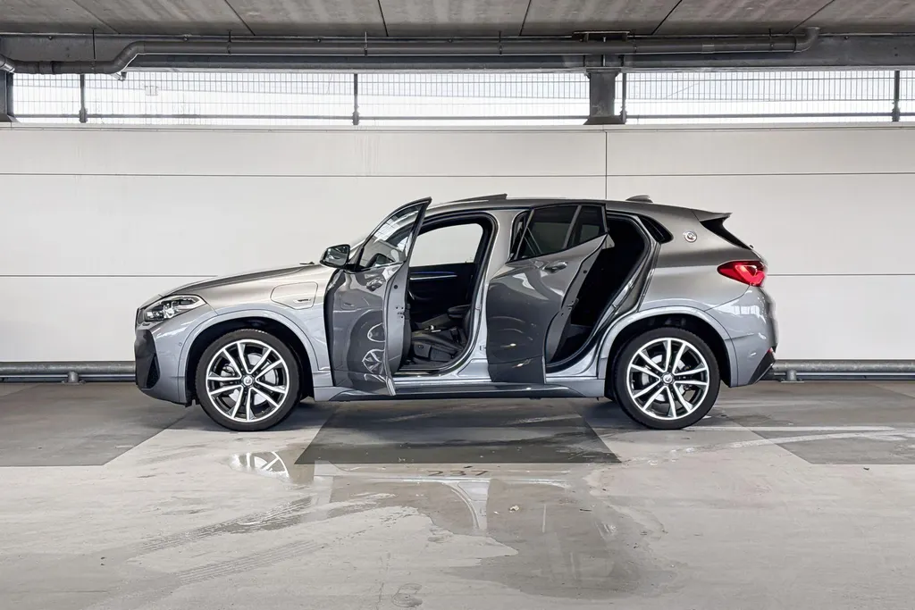 BMW X2 xDrive25e High Executive M-Sport