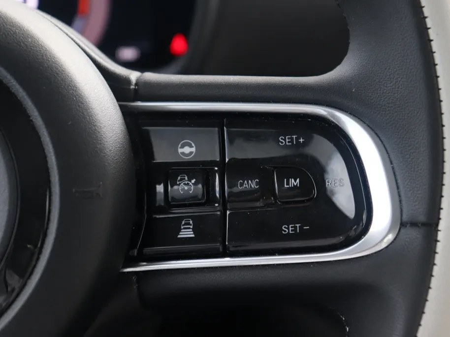 Fiat 500e La Prima by Bocelli 42 kWh | JBL | Winter | 17′