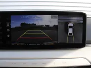 Kia EV4 Fastback GT-PlusLine 81.4 kWh | Schuifdak | Stuur-/stoelverwarming + ventilatie | Camera rondom | Elek. stoelverstelling | Leer | HUD | LED | 19' LM |