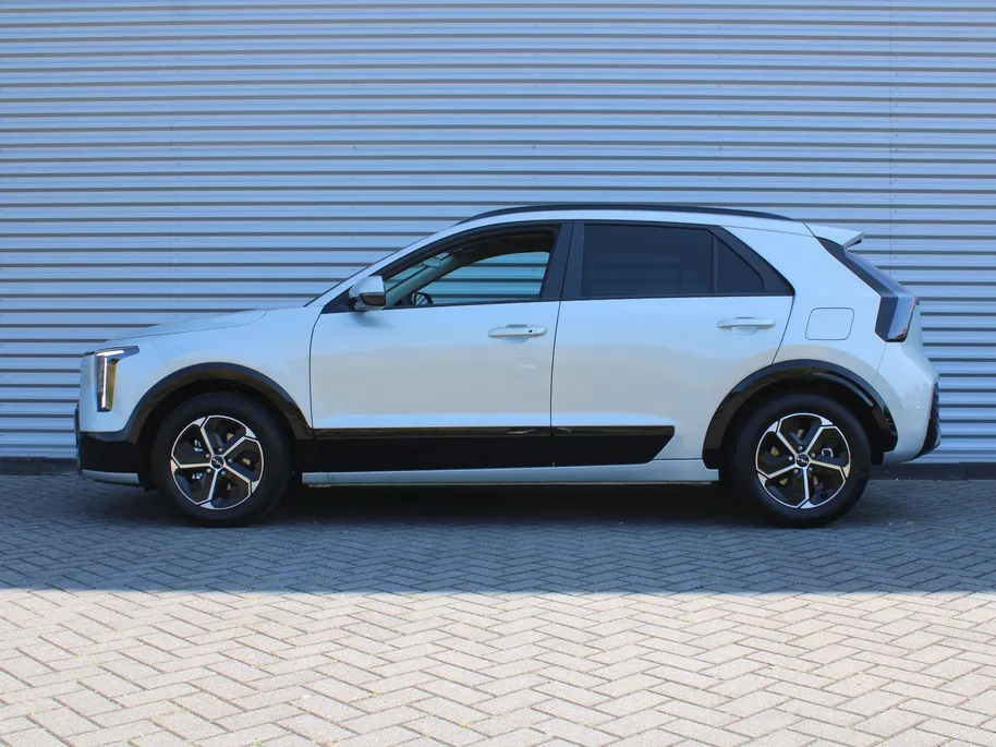 Kia Niro 1.6 GDi Hybrid DynamicLine | Automaat | Nieuwe model! | Direct leverbaar | Tot € 3.000 inruilvoordeel bij aanschaf |