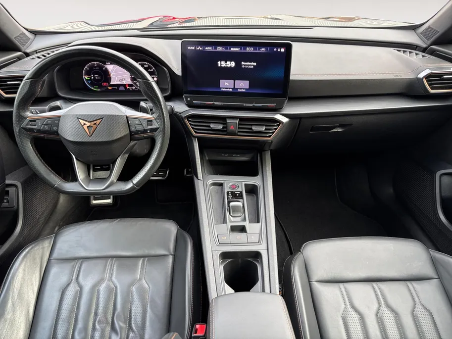 CUPRA Formentor 1.4 e-Hybrid VZ Copper Edition | Panoramadak | Adapt. Cruise Control | Stoel-en Stuurverwarming | Memory seats | 12 maanden garantie |
