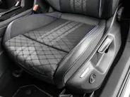 Volkswagen Tayron 1.5 272pk DSG eHybrid R-Line Edition · Panoramadak · 360 Camera · Wegklapbare Trekhaak · Black Style · 20'' Inch · Garantie t/m 17-11-2029 of 100.000km