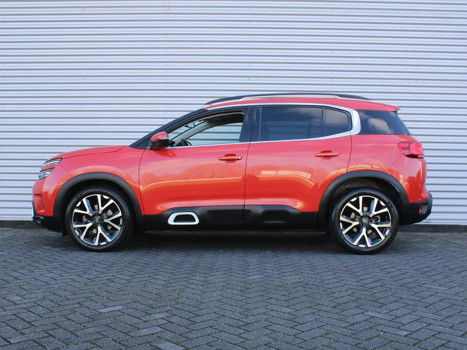 Citroën C5 Aircross 1.6 PureTech Shine | 180PK | Panoramadak | 360° Camera | Dodehoek detectie | Stoelverwarming | Elek. stoelverstelling + achterklep | 19' LM |