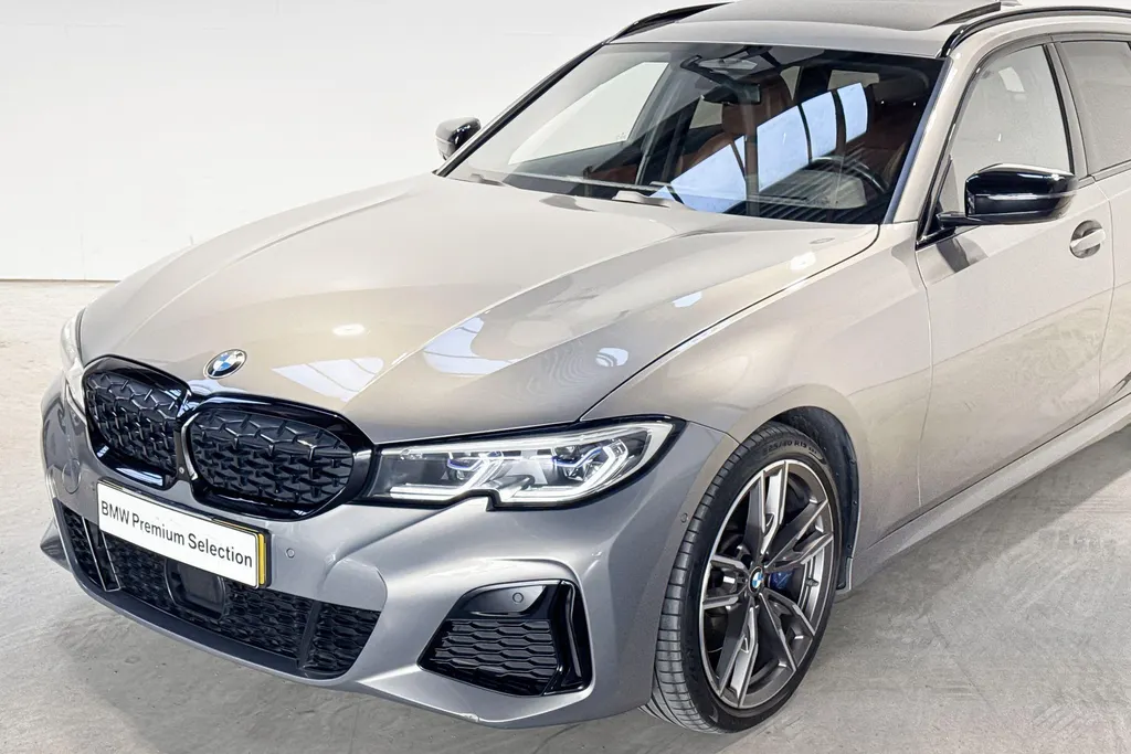 BMW 3 Serie Touring M340i xDrive High Executive