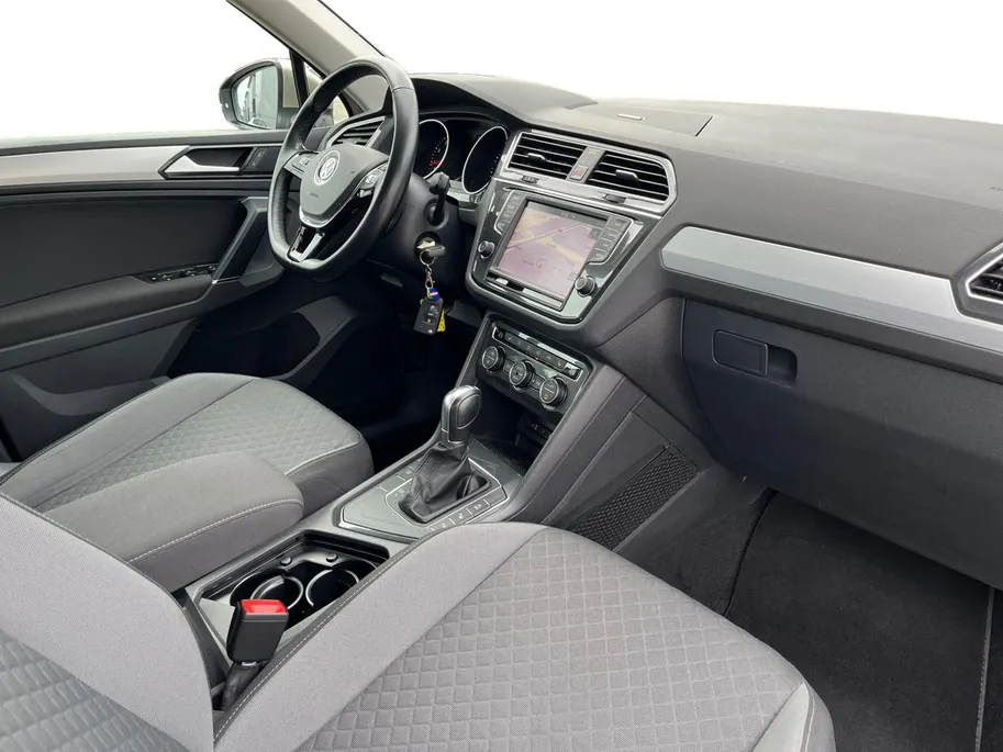 Volkswagen Tiguan 1.4 TSI ACT Highline | Navigatie | Stoelverwarming | Automaat | Adaptive Cruise Control
