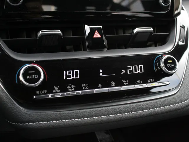 Suzuki Swace 1.8 Hybrid Style | Cruise | Carplay/Android | Camera | Lm-Velgen