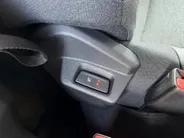 Renault Master E-Tech T35 L2H2 Advance Long Range 87 kWh Automaat | DEMO | Trekhaak | RVS Side & Backbar | Laadruimte Betimmering | Navi | Camera | Apple CarPlay/Android Auto | Full LED | Climate Control | Parkeersensoren |