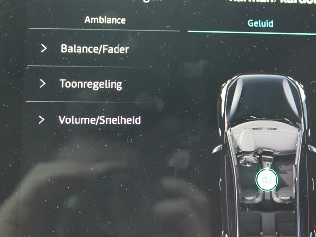 Renault Captur 1.6 E-Tech full hybrid 145 PK Esprit Alpine | 360 Camera | Harmon Kardon akoestiek | best. stoel voor elektrisch bedienbaar | Pack winter |