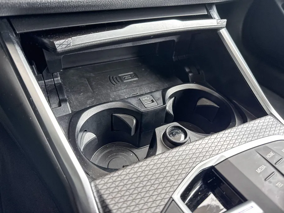 BMW 3 Serie Touring 330e xDrive