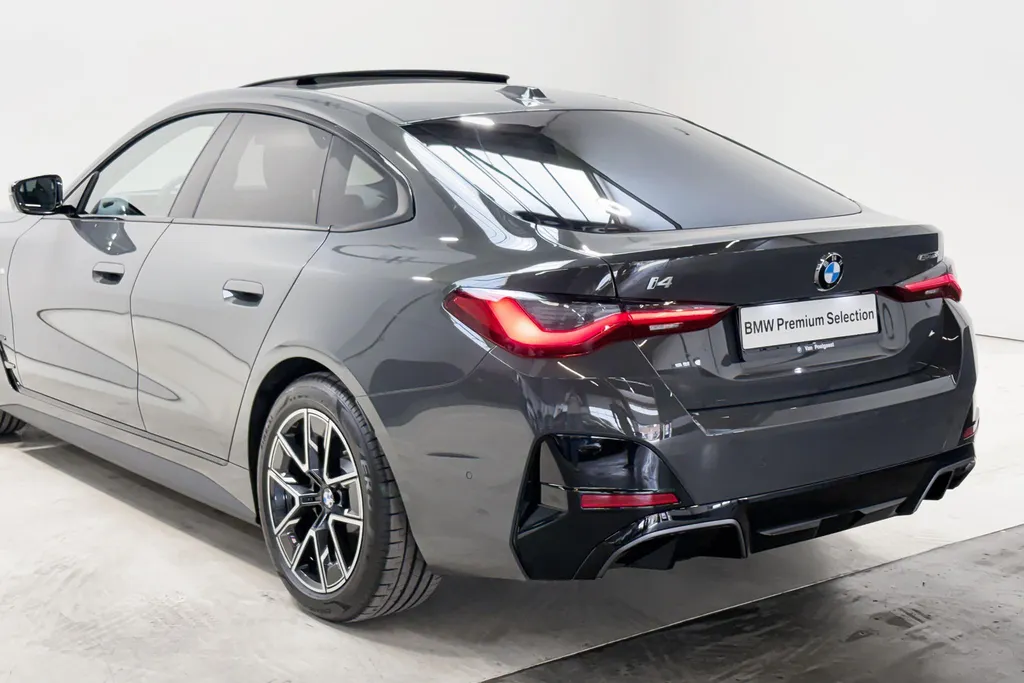 BMW i4 eDrive35 Innovation Pack M Sportpakket