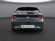 SEAT Leon Sportstourer FR Business 1.5 eHybrid 150 kW / 204 PK Station | Panorama dak | Matrix lichten | Metallic Lak | Herwaardering!!