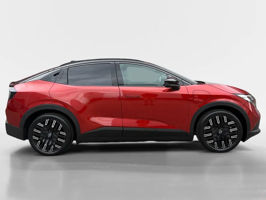 Nissan Leaf Evolve 52 kWh | NISSAN MORE 10 JAAR GARANTIE | 451 KM WLTP | 2500 EURO INRUILPREMIE | SNEL RIJDEN | BOSE | RONDOM CAMERA | CARPLAY |