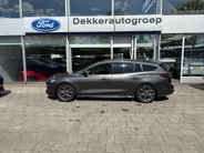 Ford Focus Wagon 1.0 EcoBoost Hybrid ST Line X