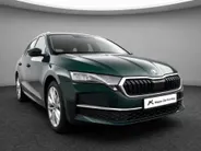 Škoda Octavia Business Edition Plus 1.5 TSI m-HEV 85 kW / 115 PK DSG | Chrome Pakket | 18'' lichtmetalen velgen | Trekhaak