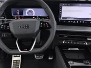 Audi Q3 e-hybrid S edition 272 PK · Tech pro · Trekhaak elek. wegklapbaar · Glazen panoramadak