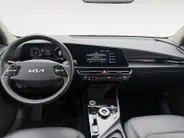 Kia Niro EV DynamicLine 64.8 kWh Dealer onderhouden | Navigatie | Carplay | Climate control | ACC |