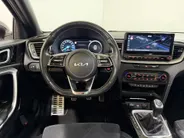 Kia ProCeed 120PK T-GDi GT-Line | Schuif/Kantel Dak | Stoel & Stuurwiel Verwarming | Elektrische Achterklep | Camera | Apple CarPlay/Android Auto | Full LED | All Season Banden |