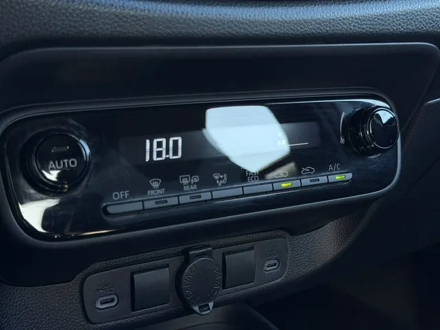 Toyota Aygo X Hybrid 115 play | Camera | Addaptive Cruise