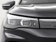 Volkswagen Tiguan 1.5 eHybrid 272pk DSG R-Line Business · Trekhaak · Panoramadak · Dodehoeksensoren · Apple/Android Car Play · Camera · Garantie t/m 23-08-2028 of 100.000km
