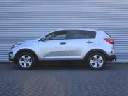 Kia Sportage 2.0 X-ecutive Plus Pack | Trekhaak | 17' LM | Parkeersensor achter | Half leer/stof | Navi Pioneer incl. Apple CarPlay/Android Auto | Cruise | Clima | Automaat |