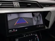 Audi e-tron Sportback 55 Quattro S edition 95 kWh 408pk · SOH 93,7% · Panoramadak · Luchtvering · Virtual Mirror's · 360 Camera · Apple/Android Cra Play · Head-Up · 21'' Inch ·
