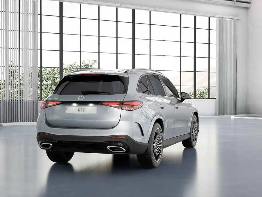 Mercedes-Benz GLC 300e 4MATIC Business Solution AMG