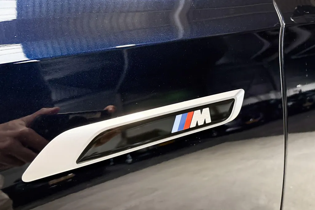 BMW i7 M70 xDrive 106 kWh