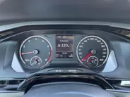 Volkswagen Polo 1.0 TSI Comfortline *Navigatie via carplay*Parkeersensoren*Schuif/kanteldak*Adapt. Cruise Control*LM.Velgen*Zeer nette auto!