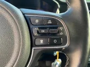Kia Niro 1.6 GDi PHEV DynamicLine Climate control | Trekhaak | Navigatie | Camera | LM velgen | Stoel,- en stuurverwarming | Elek. best. stoel |