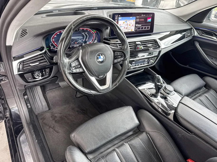 BMW 5 Serie Sedan 540i High Executive